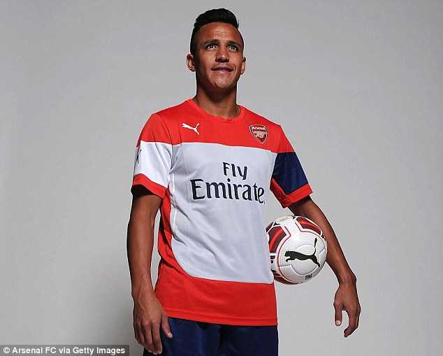 Arsenal chính thức có 'bom tấn' đầu tiên