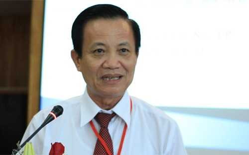 Vị Chủ tịch Hội đồng Nhân dân thành phố Đà Nẵng nhấn mạnh, trong tình hình biển Đông phức tạp, có thể còn kéo dài, người dân thành phố cần nâng cao cảnh giác, mài sắc ý chí, quyết tâm bám biển, giữ vững chủ quyền thiêng liêng biển đảo của Tổ quốc.