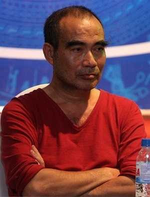 Lưu Trọng Ninh: Với hai bộ phim Hoa cỏ may và Dốc tình, Lưu Trọng Ninh cũng được xem là 'cỗ máy' mát tay thổi bùng nhiều diễn viên trở thành ngôi sao trong lòng công chúng của làng phim Việt. 