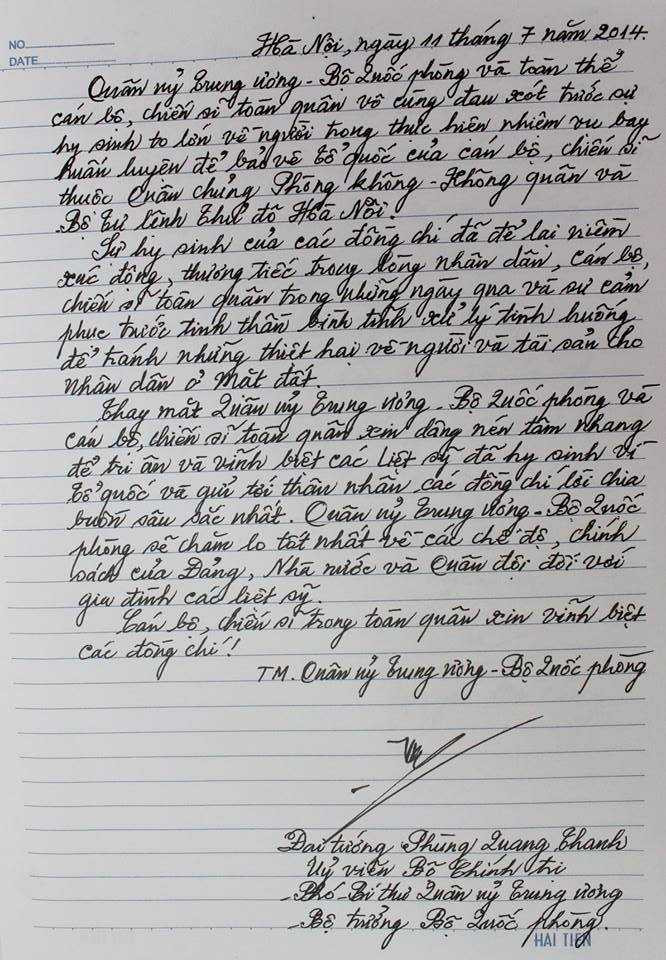 Tổng bí thư, Bộ trưởng Quốc phòng ghi sổ tang xúc động