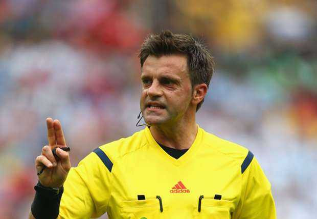 Trọng tài 42 tuổi, người Italia - Nicola Rizzoli