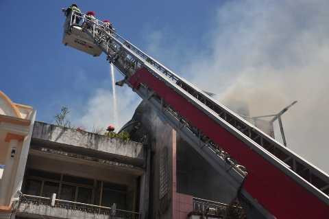 cháy lớn, trung tâm TP, Đà Nẵng, hỏa hoạn, mỹ phẩm, thieu rịu