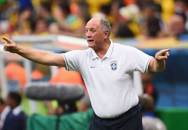 Scolari tin sẽ không bị sa thải