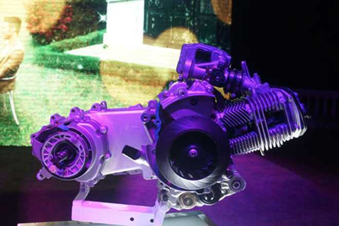 Cũng như "vũ khí" 3 van của Piaggio. 