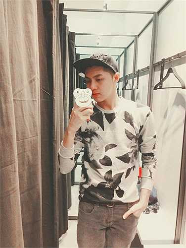 Noo Phước Thịnh điển trai.