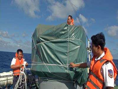 Cảnh sát biển phòng chống siêu bão Rammasun