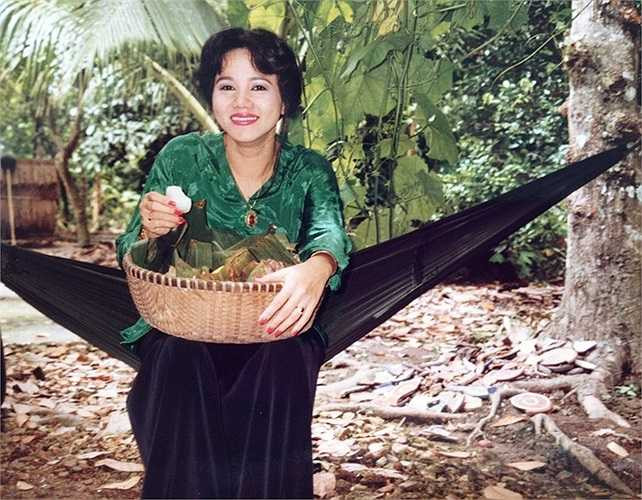 Duy chỉ có một lần cô thay đổi từ tóc dài sang kiểu tóc tém cá tính là vào khoảng năm 1994, sau chuyến lưu diễn ở Hàn Quốc, nhưng đó là do cô sử dụng tóc giả.