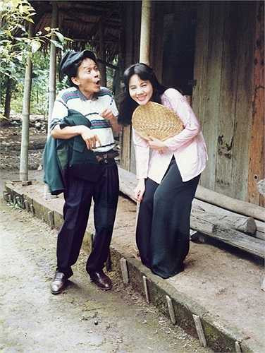 'Chính vì thế, đến với Dấu ấn lần này, Ngọc Ánh sẽ cháy hết mình trên sân khấu để cho khán giả hâm mộ thấy một Ngọc Ánh không bị già theo thời gian mà còn cháy và máu lửa hơn cả ngày xưa'