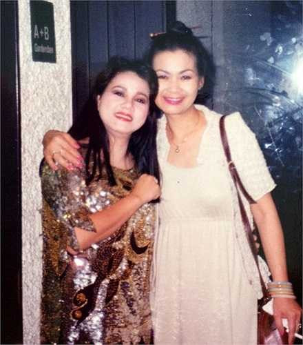 Cô cũng là ca sỹ thống trị màn ảnh nhỏ phía Nam trong thập niên 90 khi gần như mỗi ngày khán giả đều được nghe cô hát trong các chương trình ca nhạc của các đài Truyền hình