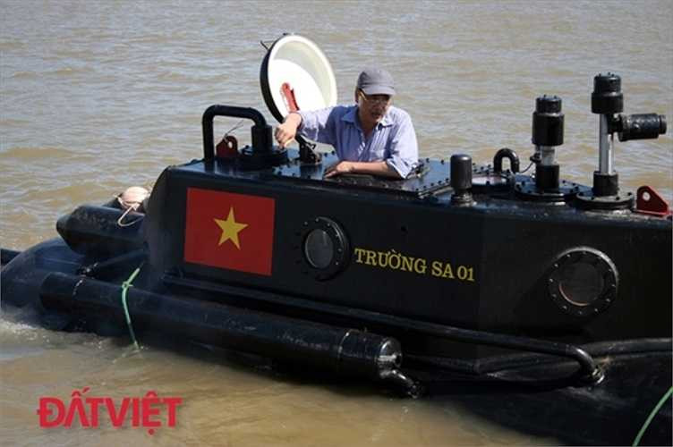 Nhưng đó chỉ là một trong những dự định mà ông tính toán, không áp dụng vào dịp cơn bão Thần Sấm sắp đổ bộ tới đây như nhiều tờ báo đã đưa tin trước đó. (Minh Tú thực hiện) 