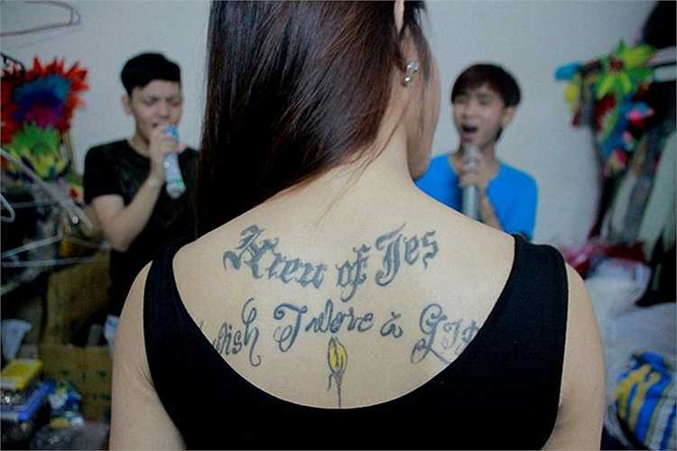 Cô dành thời gian bên gia đình.