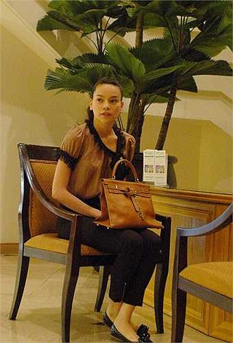 Ngoài ra, Hà Hồ cũng sở hữu nhiều hơn một chiếc túi Hermes Theo Zing