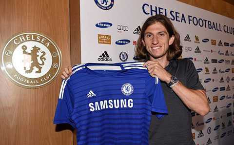 Chelsea đáng sợ nhất nước Anh