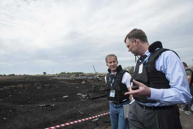 Quân ly khai say rượu cản trở tiếp cận hiện trường MH17