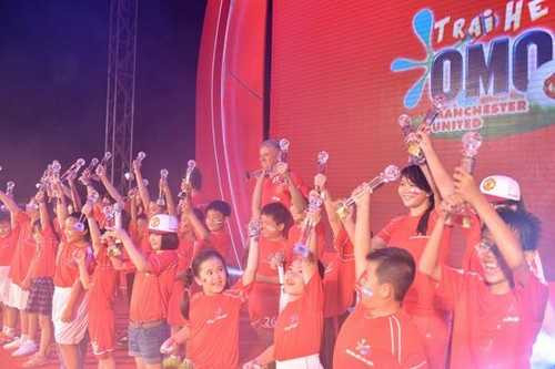 Lan tỏa thông điệp yêu thương và cứ tha hồ lấm bẩn 