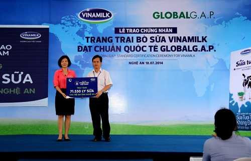 Trang trại bò sữa đầu tiên tại Đông Nam Á được Global G.A.P chứng nhận đạt tiêu chuẩn quốc tê.