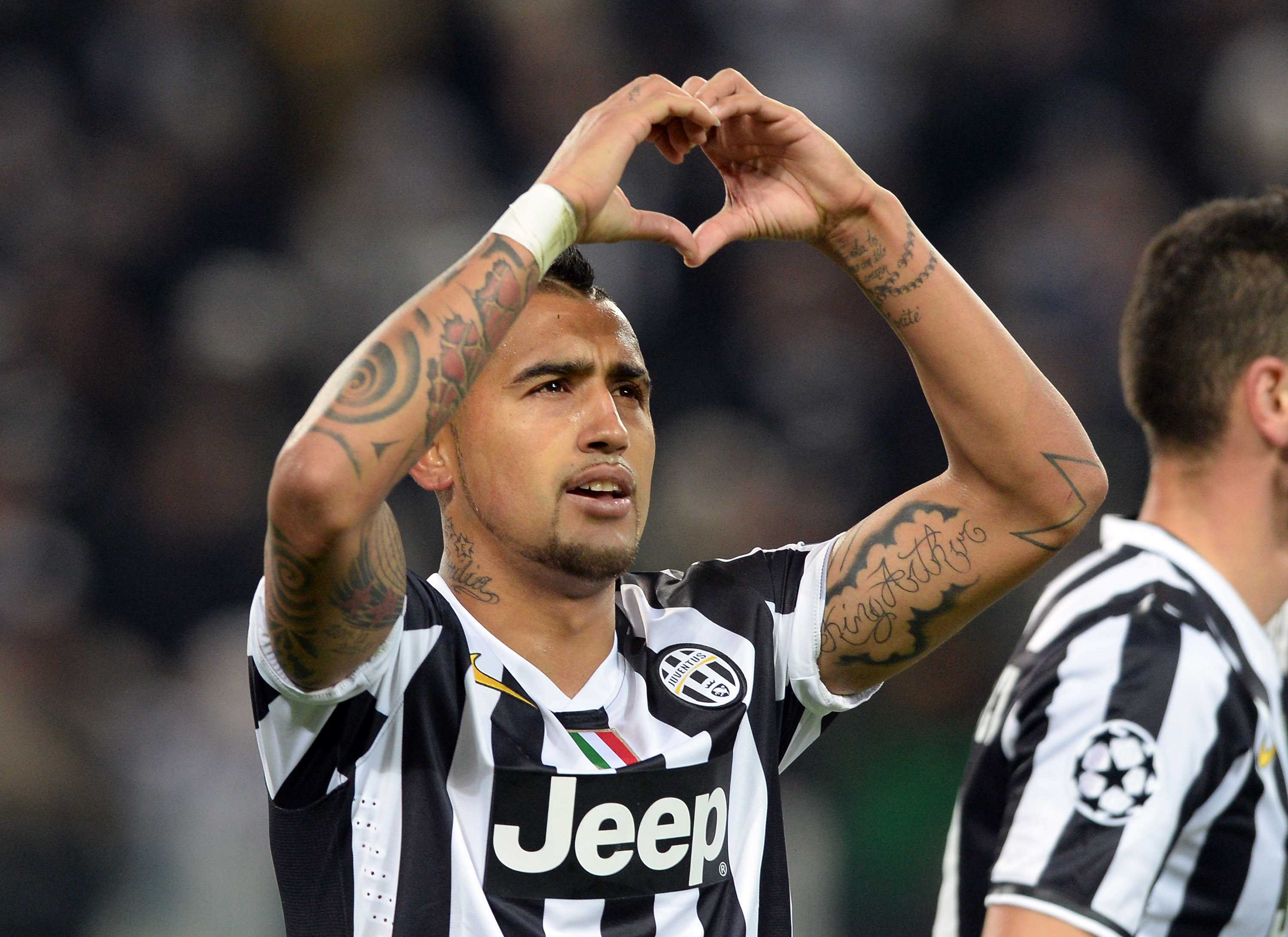 Vidal to Man utd