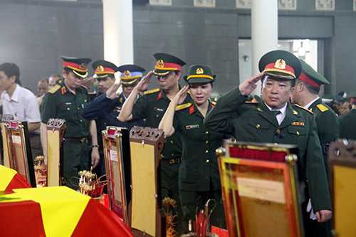 Đến nay đã có 19 cán bộ chiến sĩ hy sinh trong vụ máy bay rơi ở Hòa Lạc.