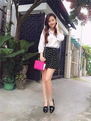 Vẻ dịu dàng của Midu.