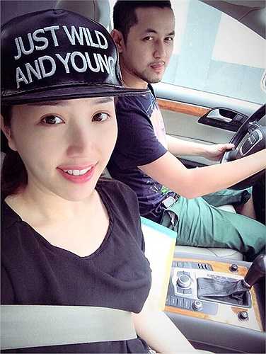 Anh trai Bảo Thy vui vẻ đưa em gái đi ăn sau scandal tình - tiền với hot girl Tâm Tít.