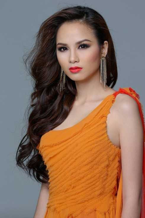 scandal ke khoc nguoi cuoi