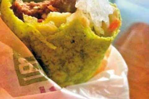 gà, KFC, đồ ăn nhanh, thịt quá hạn, găng tay nhựa