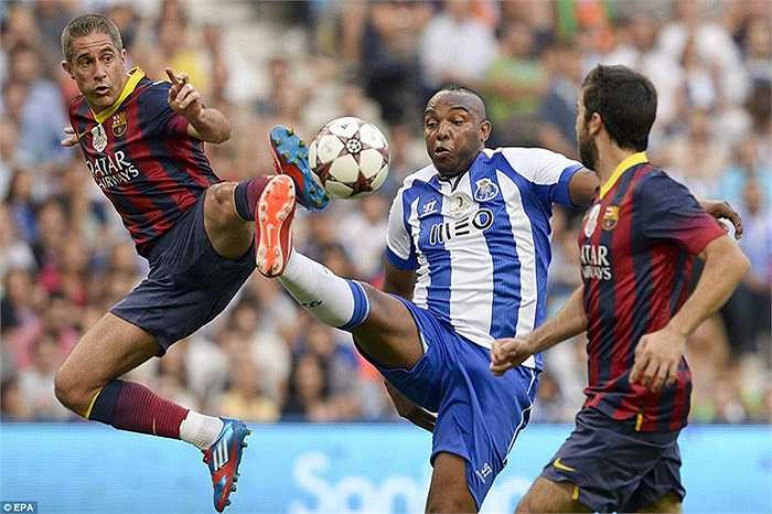 Cựu tiền đạo Porto, Benni McCarthy
