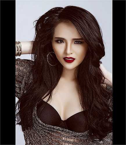 Hình ảnh lột xác của Lại Thu Thảo nhận được sự quan tâm từ phía công chúng.