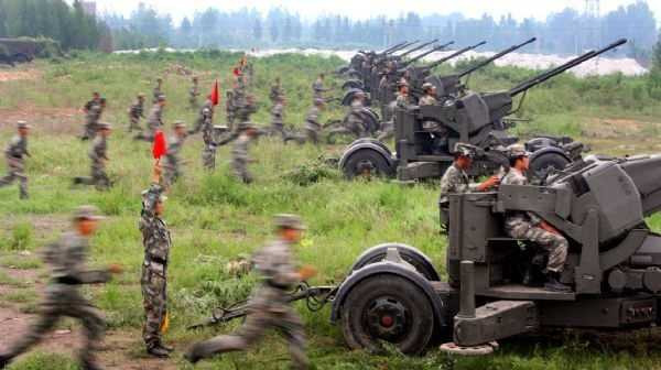 Trung Quốc: Diễn tập quân sự khiến nhiều chuyến bay bị huỷ