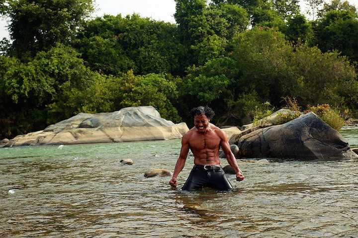 David Phạm chia sẻ, đây là một vai diễn lớn có những biến cố về số phận khiến anh tập trung cao độ để hoàn thành tốt nhân vật. 