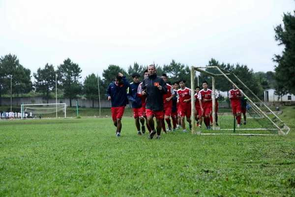 U19 Việt Nam thẳng tay loại cầu thủ thiếu động lực