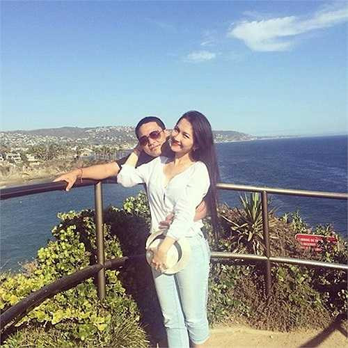 Sau đám cưới được diễn ra vào ngày 27/7 vừa qua tại Mỹ, vợ chồng Kim Hiền đã đi du lịch hưởng tuần trăng mật sau đám cưới cùng con trai Sonic. Kim Hiền chia sẻ trên trang cá nhân sau hôn lễ: 'Một ngày hít thở khí hậu trong lành. Cuộc sống gia đình là đây'.