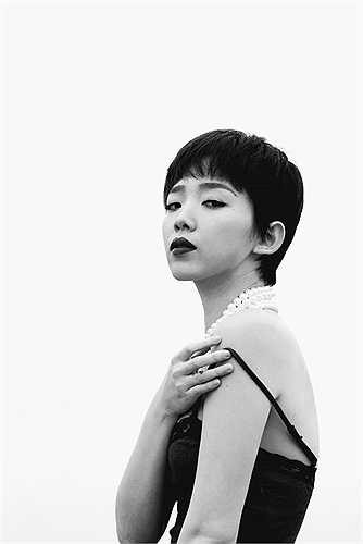 Tóc Tiên là một trong những cô gái có gu thời trang khá táo bạo, cá tính, sành điệu và hiện đại.