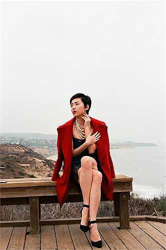 Khán giả đã quen thuộc với một Tóc Tiên hiện đại, cá tính và đầy gợi cảm