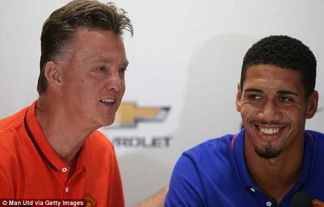 Van Gaal: Dùng từ 'tan nát' cho Man Utd có gì quá đáng?