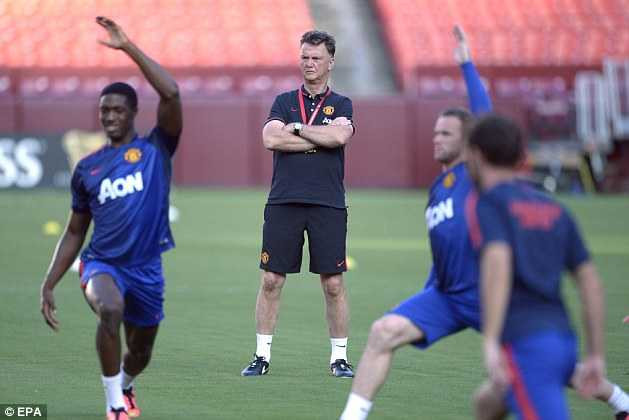 Van Gaal: Dùng từ 'tan nát' cho Man Utd có gì quá đáng?