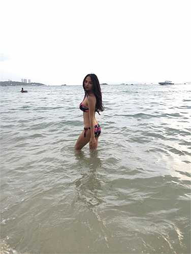 Fan hâm mộ nữ ca sỹ chúc cho nghi án này trở thành tình thật.