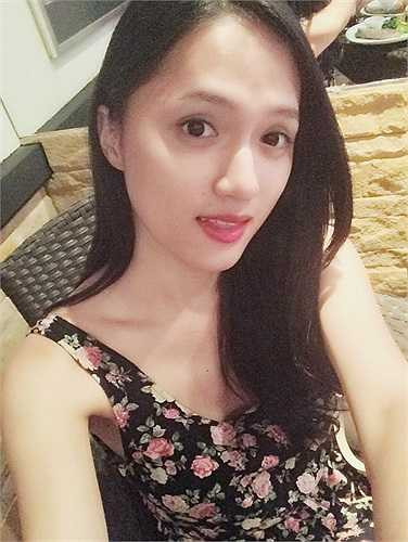 Công khai chuyển giới khi bước chân vào showbiz, Hương Giang nhận được sự yêu mến của khán giả.