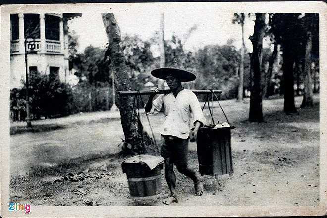 Người bán tào phớ có tiếng rao rất đặc biệt, chỉ có một chữ ' phớ...' kéo dài. 