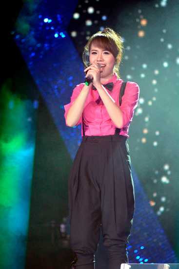 Sao Mai điểm hẹn