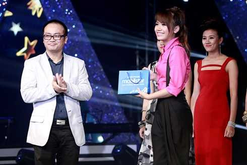 Thí sinh quá ướt át bị loại khỏi 'Sao Mai điểm hẹn'