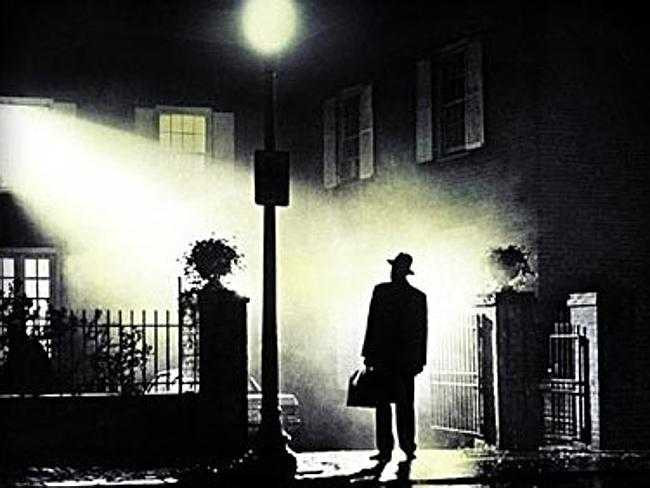 5 công việc kỳ quặc tưởng chỉ có trên phim