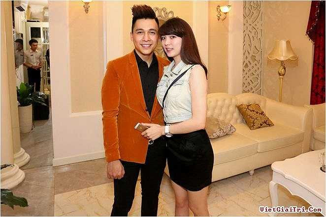 'Còn bạn tôi dù có như thế nào nhưng khi lên báo chưa một lời nói xấu hay đổ tội cho người yêu mới của anh'