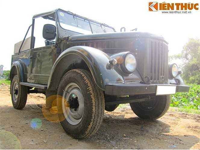 Về Việt Nam với mục đích chính là phục vụ quốc phòng nên GAZ 69 chủ yếu 'biên chế' trong quân đội, chỉ có một số lượng rất ít được sử dụng trong dân sự. Vì vậy, số lượng GAZ 69 có giấy tờ hoàn chỉnh trong dân chúng rất hiếm.