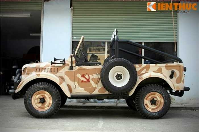 Vì lẽ đó, rất nhiều người đã bỏ công sức và tiền của để truy lùng và tìm mua bằng được những chiếc 'Jeep Liên Xô' này. Không có gì thú vị hơn khi cùng một chiếc GAZ 69 dạo phố và ai cũng phải ngoái nhìn.