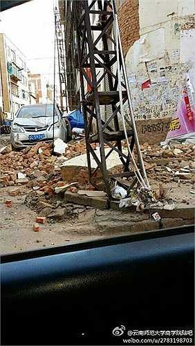 Vụ động đất mạnh 6.5 độ richter ở tỉnh Vân Nam, Trung Quốc lúc 16h30' giờ địa phương khiến hơn 1.300 người thương vong