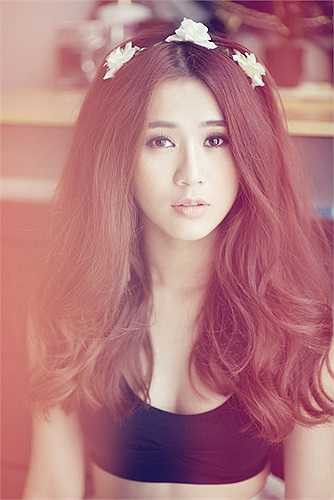 Ngọc Thảo cho rằng, việc thay đổi hình ảnh trưởng thành, gợi cảm hơn là điều cần thiết.