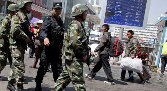 Thế giới 24h: Mất mạng vì 'tự sướng' với súng