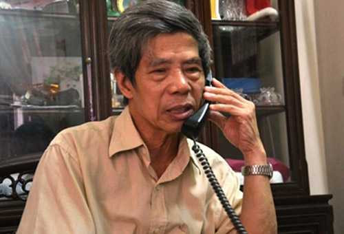 Ông Lê Văn Viễn (76 tuổi, ở phố Kim Ngưu, quận Hai Bà Trưng) mong muốn có thêm cơ quan thứ 2 trưng cầu giám định ADN một lần nữa - Ảnh: Nguyễn Tuấn