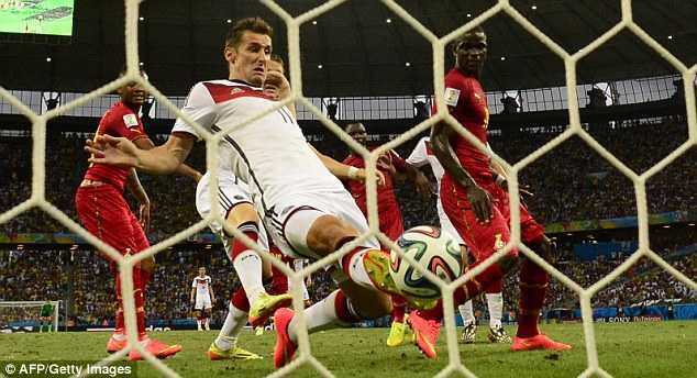Miroslav Klose chia tay tuyển Đức sau kì World Cup 2014 đáng nhớ